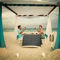 Select Club At Sandos Playacar - Adults Only Area